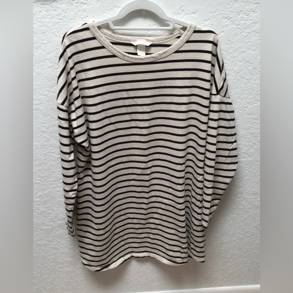 H&M Basics Long Sleeve Over Size Dress. 100% Cotton EUC